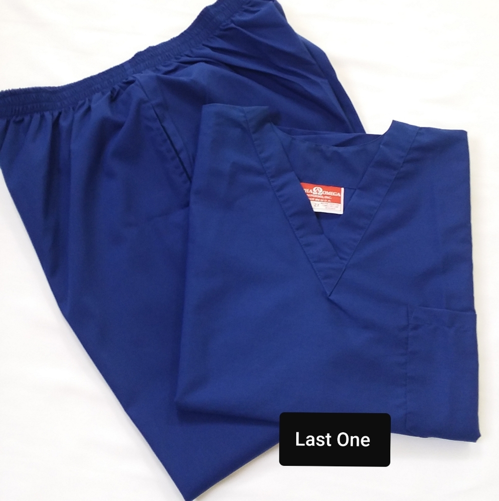 SCRUB SET/UNIFORMS